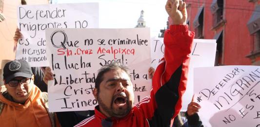 Exigen en México la libertad de un defensor de migrantes acusado de trata