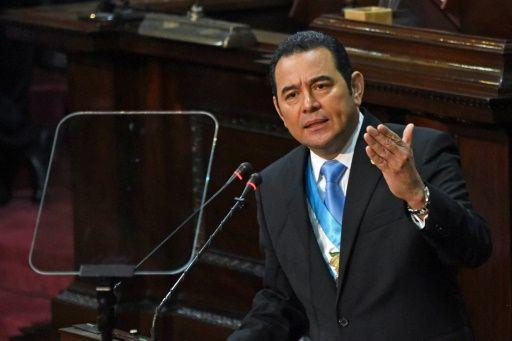 Oposición a acuerdo migratorio en Guatemala termina en suspensión de cita entre Morales y Trump
