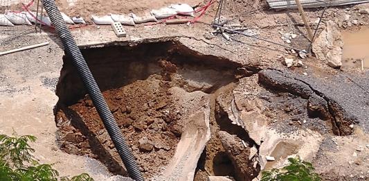 Denuncian socavón por construcción de Avenida Tchaikovsky: vecinos denuncian omisión de Zapopan