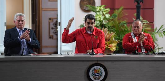 Gobierno venezolano acusa a EEUU de terrorismo económico tras bloqueo de activos