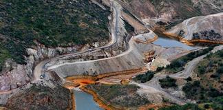 Semarnat realiza muestreo para contaminaci&oacute;n en r&iacute;o Sonora