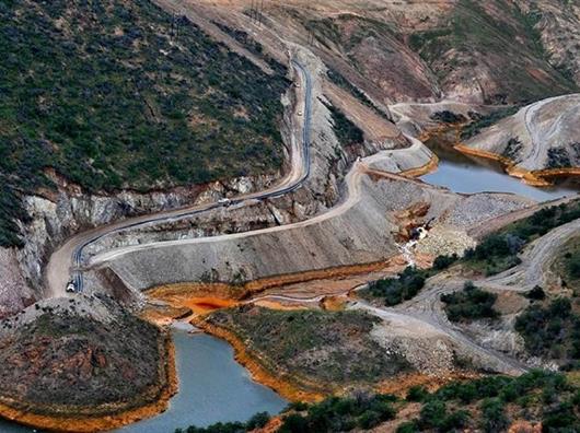 Semarnat realiza muestreo para contaminaci&oacute;n en r&iacute;o Sonora