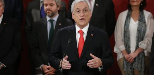 Presidente de Chile cambia a ocho ministros, incluidos Interior y Hacienda