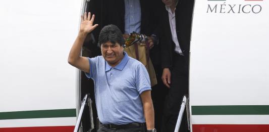 Evo Morales agradece en México a López Obrador por salvarle la vida