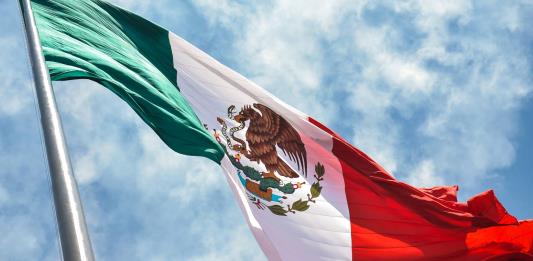 Gobierno de México denuncia que Policía boliviana bloqueó a diplomáticos españoles