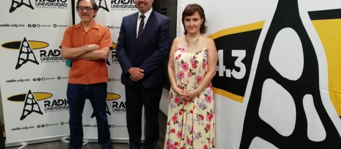 46 Aniversario Radio UdeG - 01 Julieta Marón y Gabriel Torres