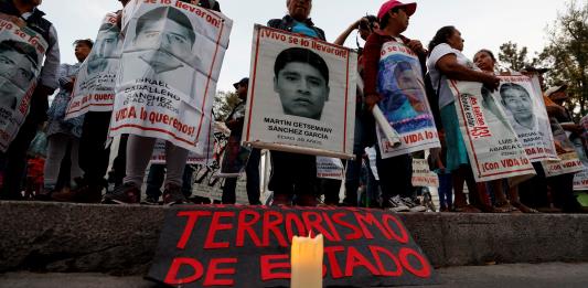 Autoridades identifican restos de uno de los 43 normalistas de Ayotzinapa