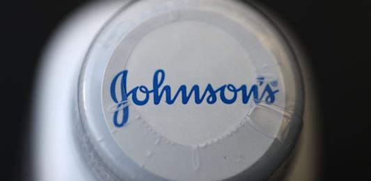 Demanda en Reino Unido contra Johnson & Johnson por talcos sospechosos de provocar cáncer
