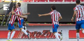 Chivas de México separan a tres jugadores por faltas al reglamento interno