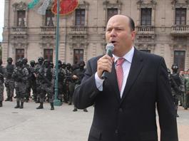 Detienen por presunto lavado de dinero al exgobernador César Duarte Detienen por presunto lavado de dinero al exgobernador César Duarte