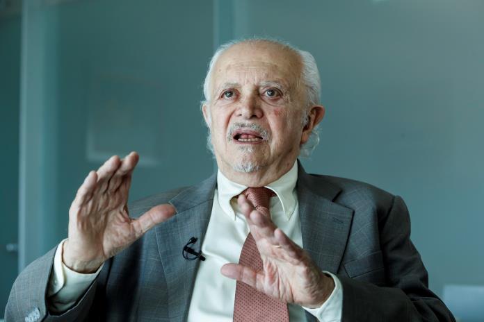 Muere a los 77 años de edad el mexicano Mario Molina, Nobel de Química