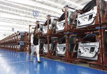 Industria mexicana de autopartes prevé robustecimiento en 2026 pese a aranceles y dólar débil