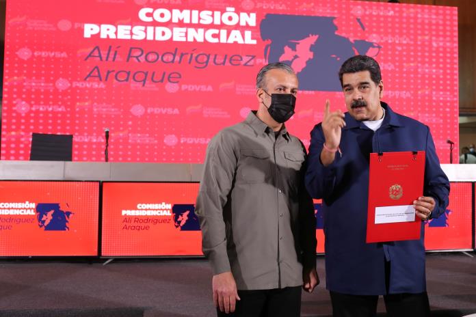Maduro propone que Venezuela sea suministrador de gas para México