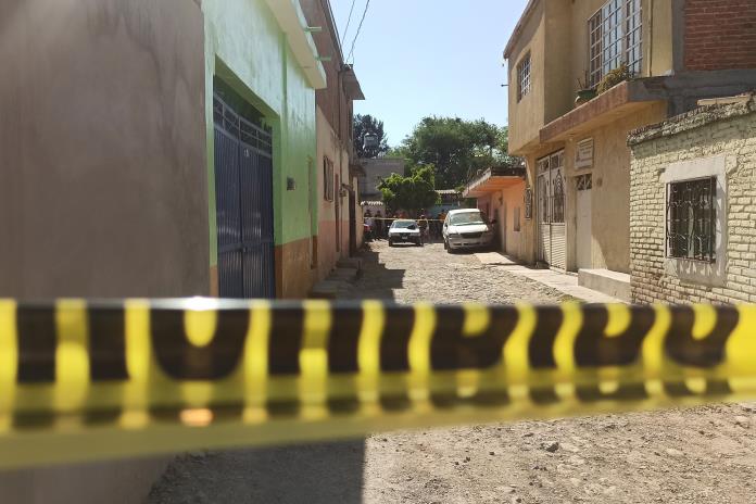Asesinan a cuatro personas en un palenque clandestino de gallos en Morelia