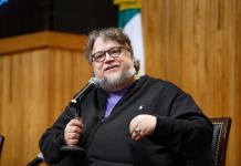 Guillermo del Toro dona libros inéditos para subasta en apoyo a Palestina
