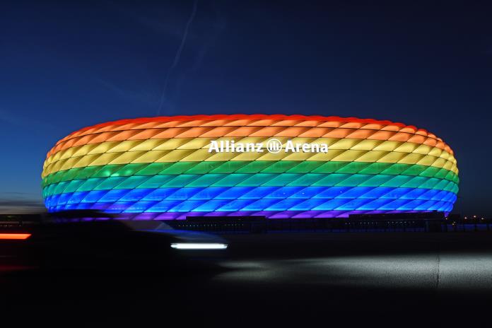 UEFA prohíbe iluminar el estadio de Múnich con colores del arcoiris