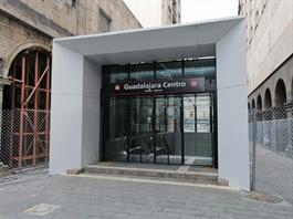 Ante daños por protesta, cierran Estación Guadalajara Centro de L3