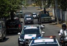 Tres criminales muertos y tres agentes heridos en Nuevo León