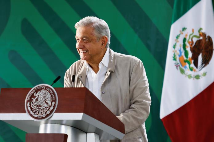López Obrador pide a la Fiscalía transparentar caso contra Ricardo Anaya