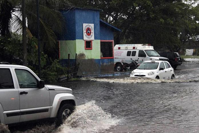 Suman 70 viviendas afectadas en Guadalajara por el temporal de lluvias