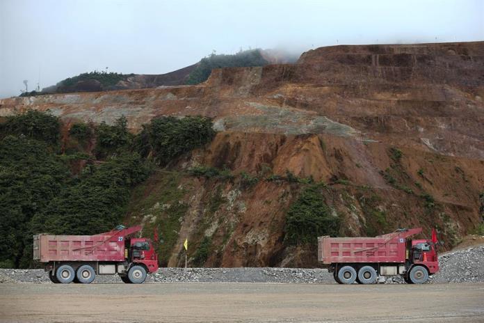 Alertan del impacto ambiental de la minería verde de litio, cobre y grafito