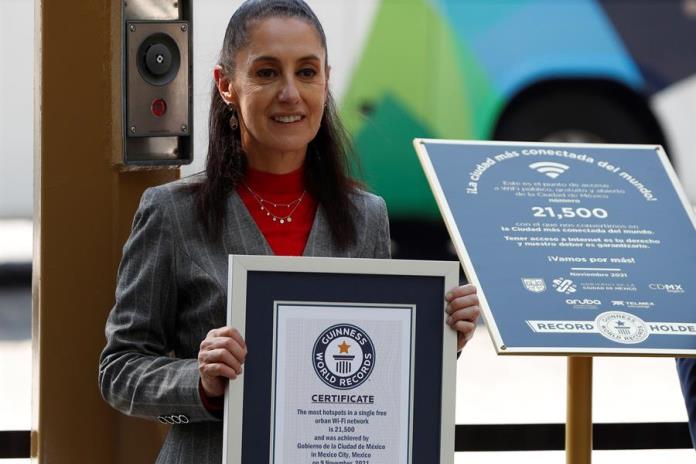 Ciudad de México gana récord Guinness por mayor número de puntos wifi gratis