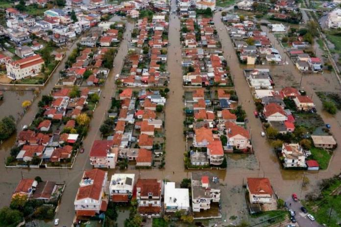 Las fuertes inundaciones en Grecia dejan una mujer fallecida
