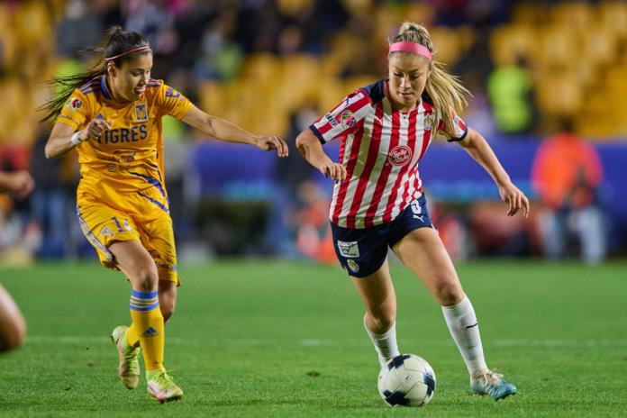 Chiva y Tigres empatan en la Liga Femenil MX