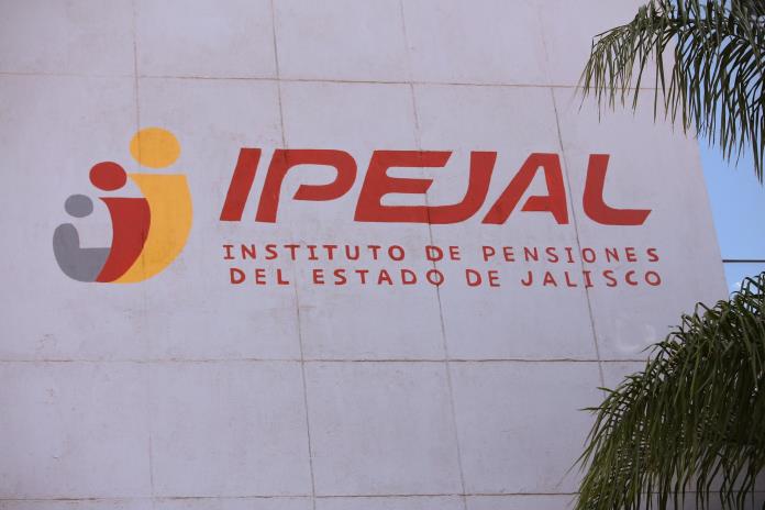 Tiene Ipejal viabilidad financiera por 10 años, Jalisco va por reforma a pensiones