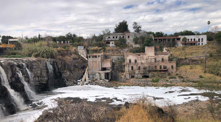 Concejo Indígena de Xonacatlán niega que autoridades atiendan contaminación de río Santiago