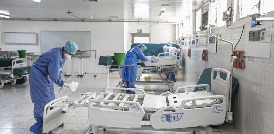 Médicos, en alerta por suspensión de normas oficiales ligadas al sector salud