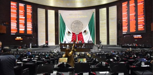 Diputados mexicanos inician el debate de la reforma eléctrica