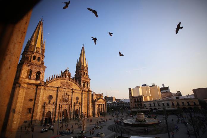 Cámaras de vivienda latinoamericanas coinciden: tener vivienda en México es cada vez más difícil