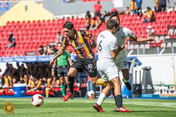 Con victoria de 1 por 0 ante Cancún, Leones Negros cerró la temporada regular en segunda posición