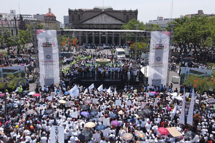 La UdeG enfrentó a todo el aparato de Gobierno con la megamarcha: Enrique Velázquez