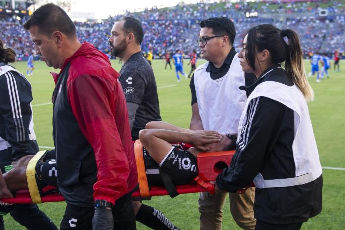 Diego Barbosa sufre un esguince en el tobillo izquierdo