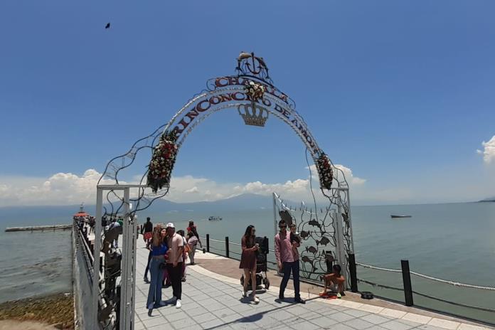 El lago de Chapala ha perdido 6.5 veces más agua de la que le extrae Guadalajara