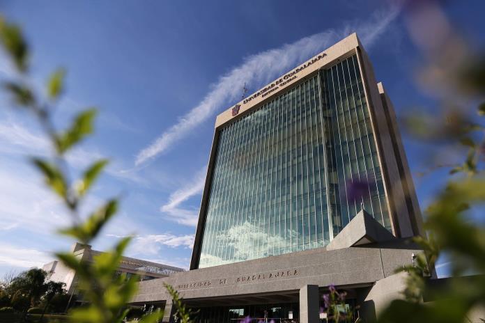 UdeG reprueba el ataque que sufrió Susana Carreño UdeG reprueba el ataque que sufrió Susana Carreño