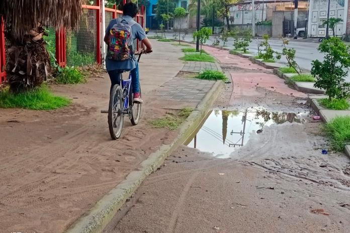Abandono de calles en Tonalá opaca intervención en el Parque de La Solidaridad