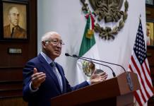 Embajador de EEUU en México respeta a López Obrador, pero insiste en alertar sobre reforma