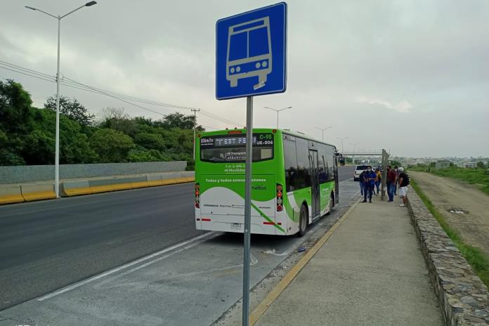 En San Esteban Zapopan, empresa privada mantiene el control del transporte