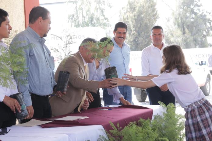 Vagón Verde dona 16 mil árboles a Área Metropolitana de Ocotlán