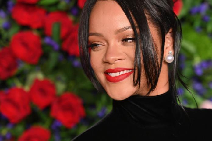 Rihanna volverá a los escenarios para el medio tiempo del Super Bowl