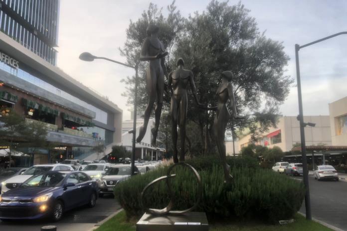 94 esculturas de artistas conforman la galería a cielo abierto más grande en Zapopan 94 esculturas de artistas conforman la galería a cielo abierto más grande en Zapopan