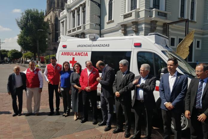La UdeG dona ambulancia a Cruz Roja; entregará 3.5 MDP para puesto de socorros junto al CUCBA