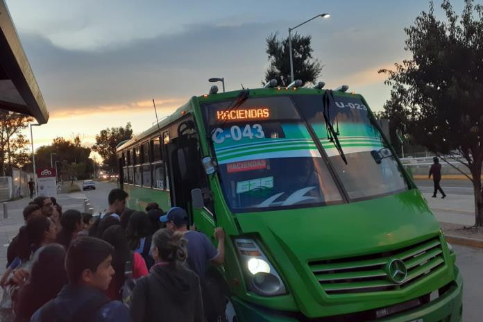 Gana transporte público más pasajeros tras la pandemia en Jalisco