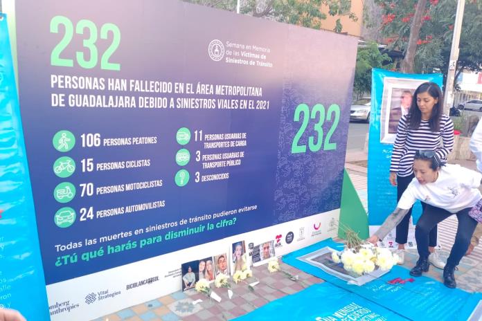 Guadalajara y Zapopan conmemoran a 232 víctimas de siniestros viales en la ZMG