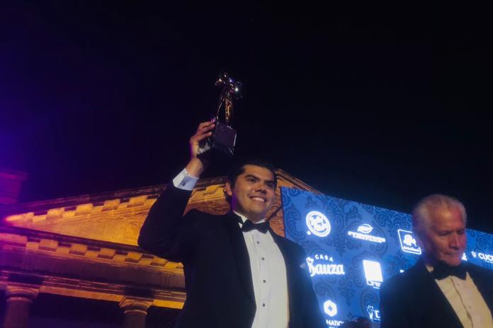 El joven tapatío Pedro Alberto Ramírez recibe el Premio Adolf Horn 2022