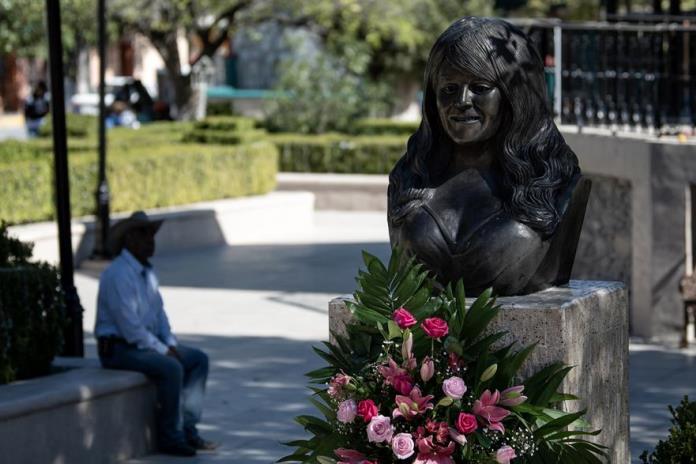 A 10 años de su muerte, México recuerda a su diva Jenni Rivera