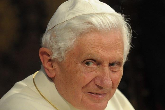 Muere expapa Benedicto XVI